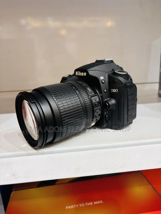 Nikon D90 Camera With 18–105mm Lens · Photo 1