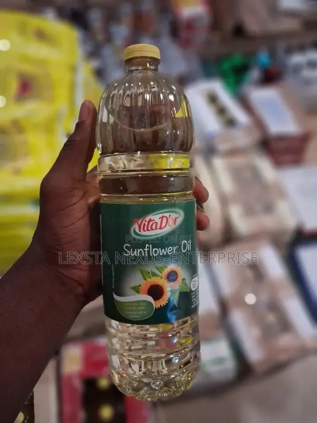 Uk ๐ฌ๐ง1l Vita d'Or Sunflower Oil ยท Photo 1