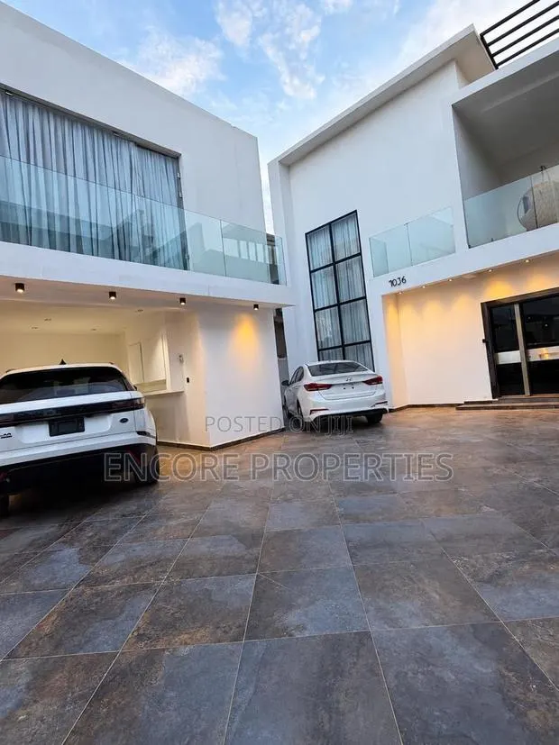 Furnished 4bdrm House in Oyarifa for rent · Photo 1