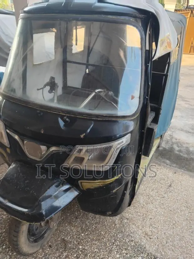 Bajaj Avenger 150 Street 2021 Blue · Photo 1
