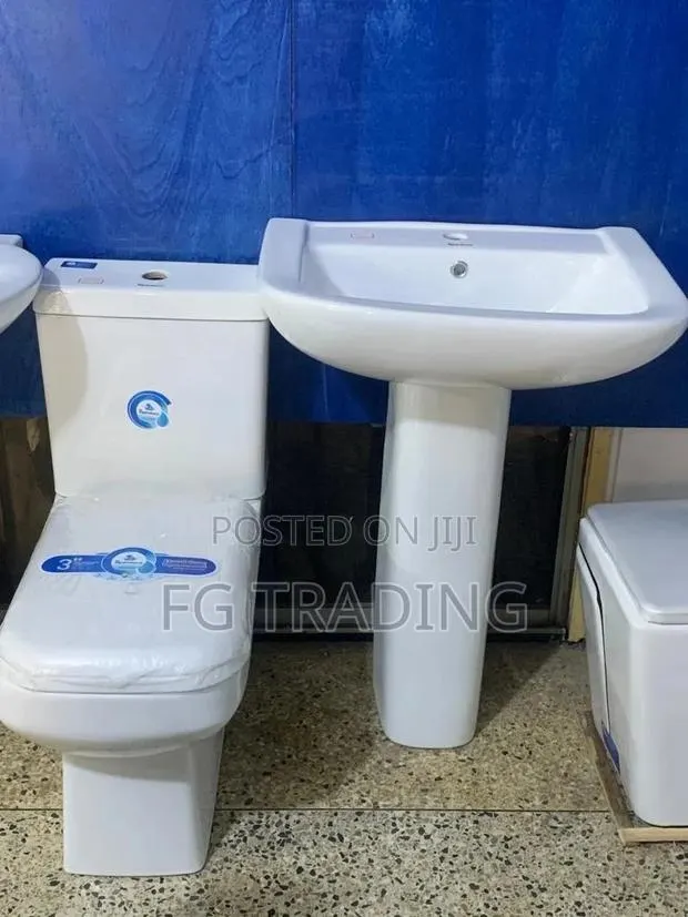 Complete Water Closet + Basin - Toilet With Wash Hand Basin · Photo 1
