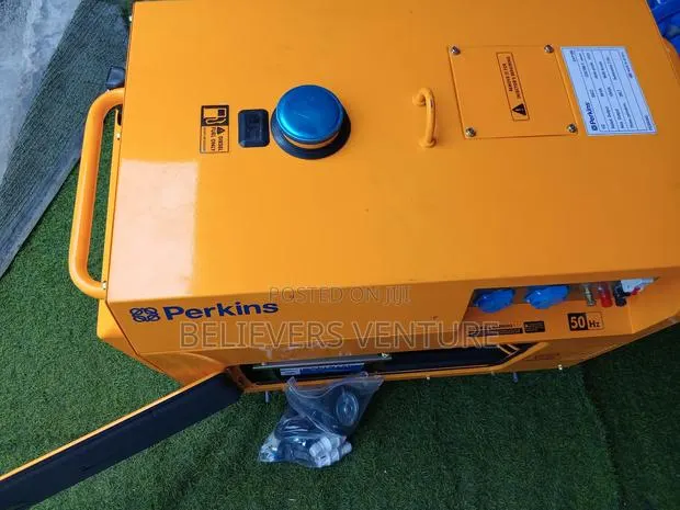 Top Notch Perkins Keystart Generator Single Phase Generator · Photo 1