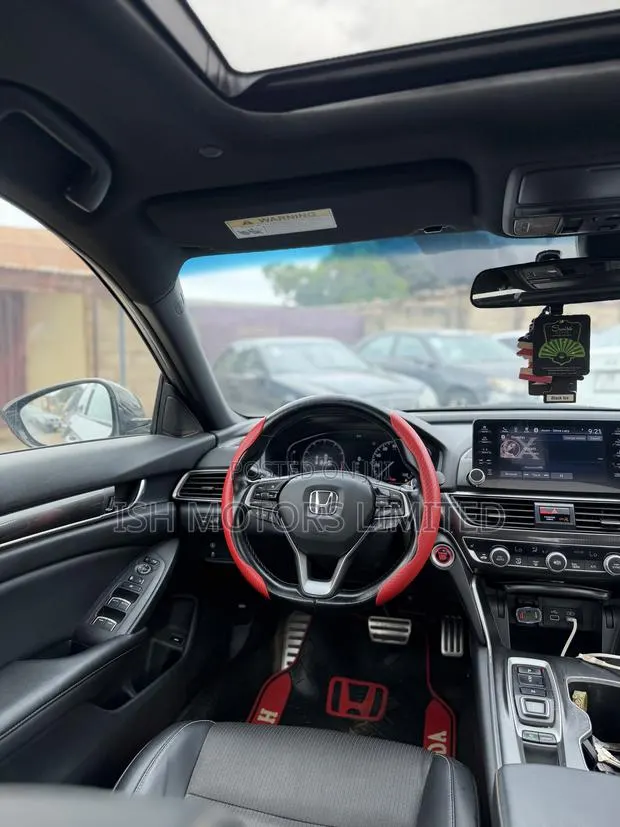Honda Accord Sport 2.0T 2021 Silver · Photo 1