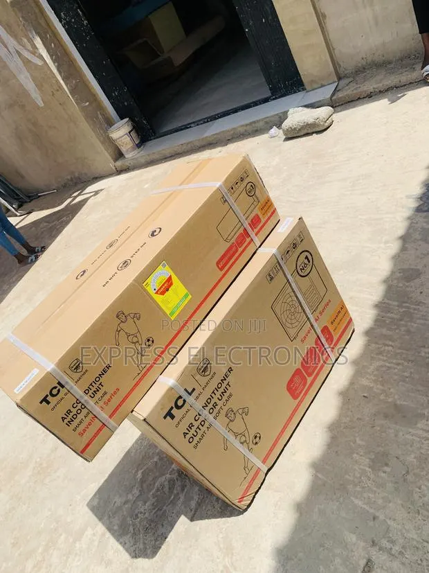 Inverter Dark Grey Air Conditioner TCL 1.5hp · Photo 1