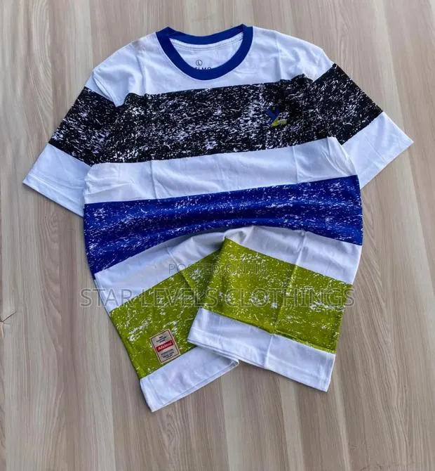 Special Afelmo Round Neck Shirts · Photo 1