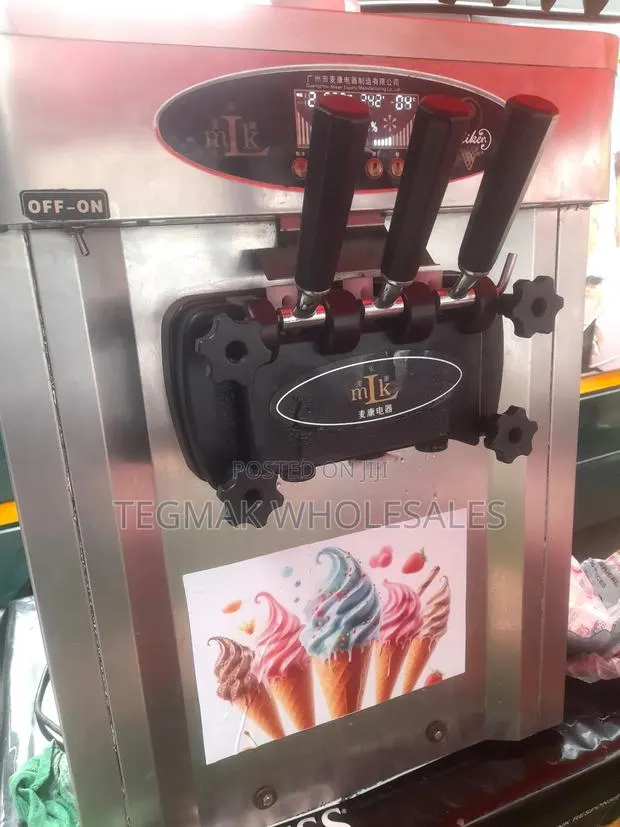 Ice Cream Machine · Photo 1