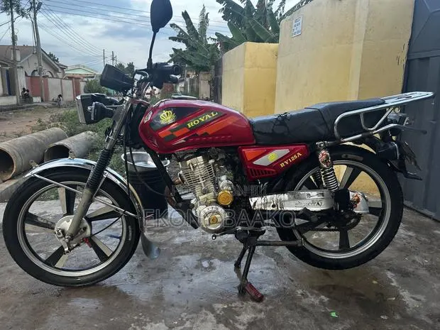 Royal RY125 2022 Red · Photo 1
