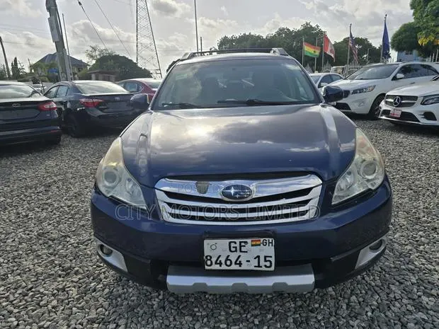 Subaru Outback 2011 Blue · Photo 1