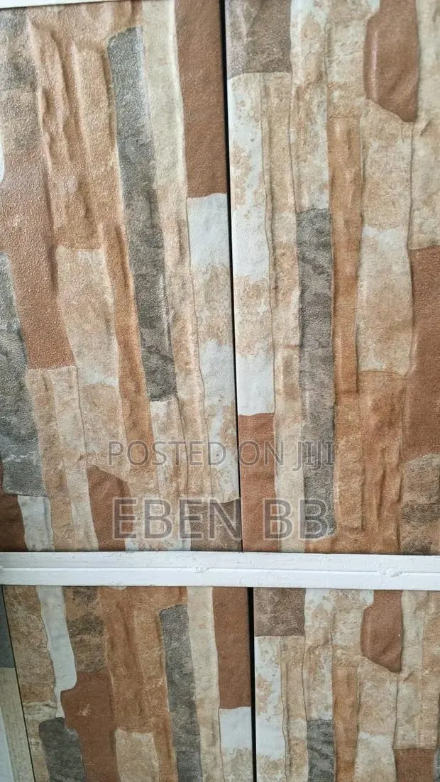 20 X40 Grade 'A' Facial Tiles · Photo 1