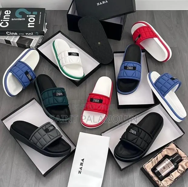 Palm Slippers · Photo 1
