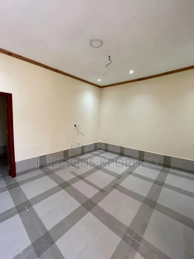 1bdrm Room & Parlour in New Legon Adenta for rent · Photo 1