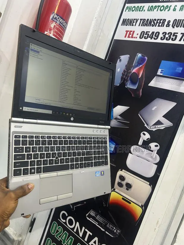 Laptop HP EliteBook 8560P 8GB Intel Core i5 HDD 500GB · Photo 1