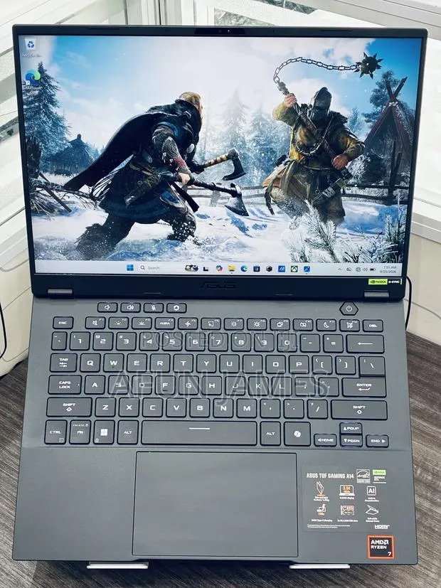 New Laptop Asus TUF Gaming A14 16GB AMD Ryzen 7 SSD 512GB · Photo 1