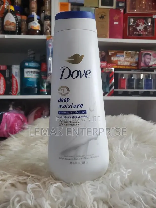 Dove Deep Moisture Body Wash 680ml · Photo 1