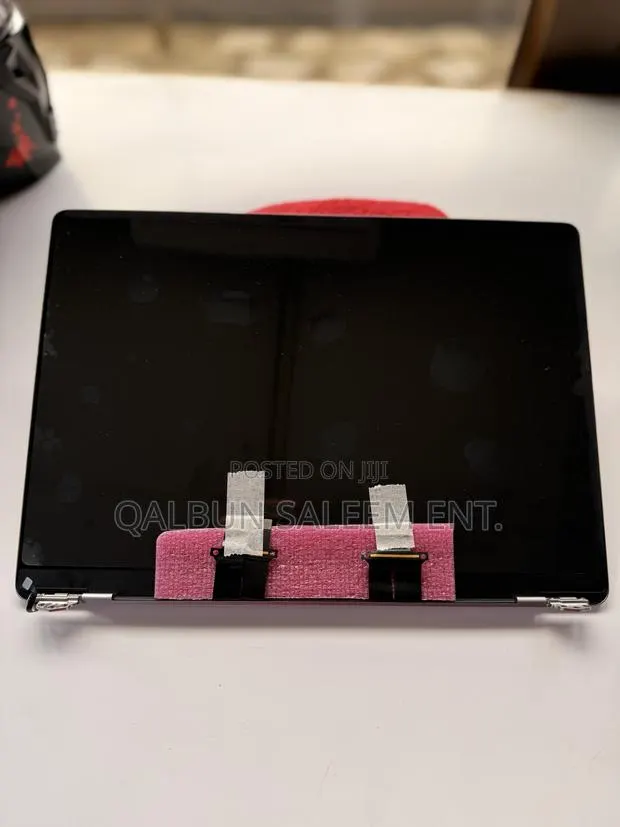 Apple Macbook Pro M2 Max 14” A2779 Retina Screen Assembly Space Grey · Photo 1
