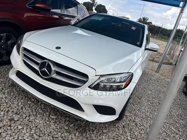 Mercedes-Benz C300 Base C300 AWD 4MATIC Sedan 2019 White · Photo 1