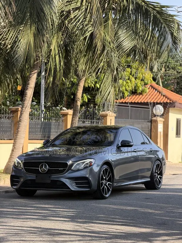Mercedes-Benz E43 AMG 3.0 AWD 2018 Gray · Photo 1