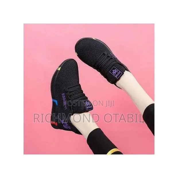 Bekia Classic Style Women's Sports Shoes · Photo 1