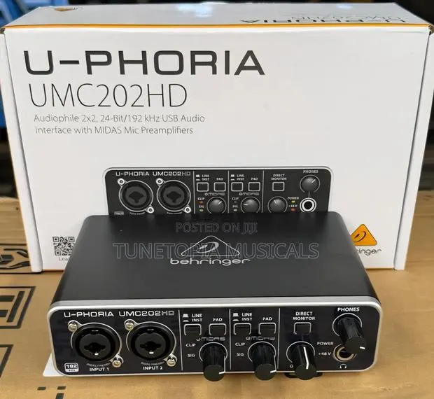 Behringer U-Phoria Umc202hd USB Audio Interface. · Photo 1