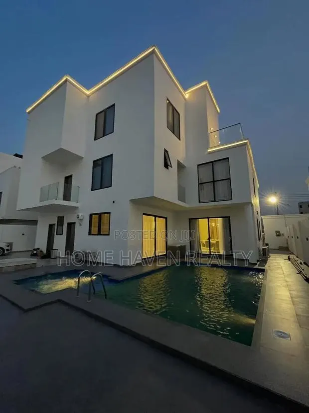 Furnished 5bdrm House in East Legon, Boundary Road Area for sale · Photo 1