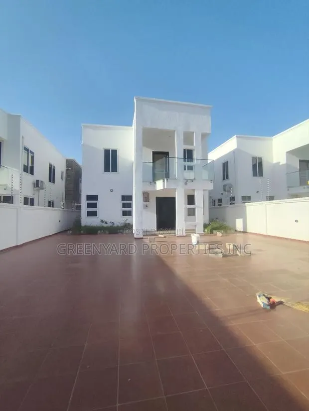 5bdrm House in Adjiringanor, East Legon for rent · Photo 1
