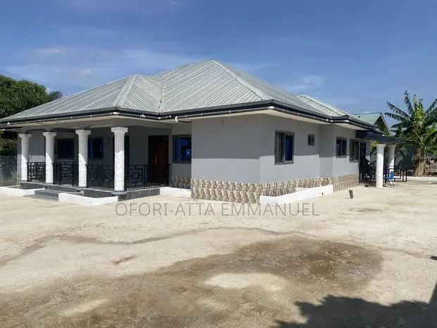 2bdrm Apartment in Amasaman 3 Junction, Pokuase for rent · Photo 1