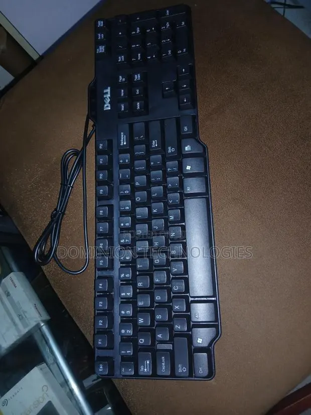 Dell USB Wired Keyboard · Photo 1