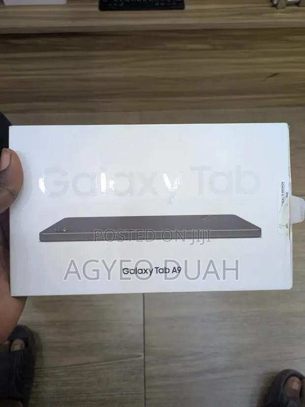 New Samsung Galaxy Tab A9 64 GB Gray · Photo 1