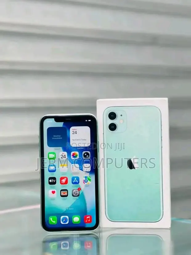 New Apple iPhone 11 256 GB Gray · Photo 1