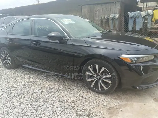 Honda Civic 2023 Black · Photo 1