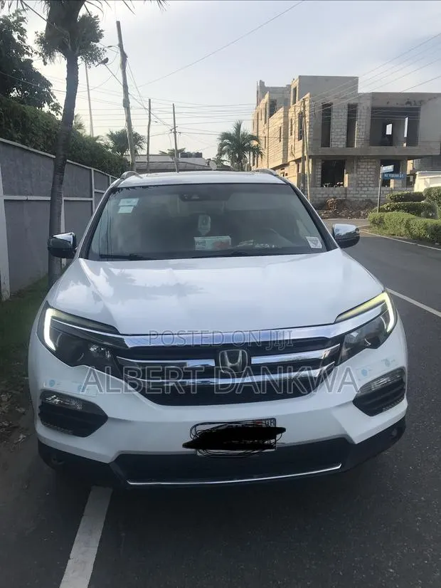 Honda Pilot 2016 White · Photo 1