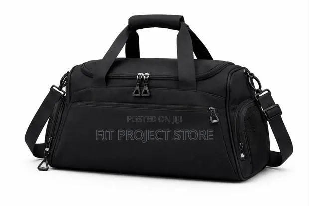Sports Duffel Bag · Photo 1