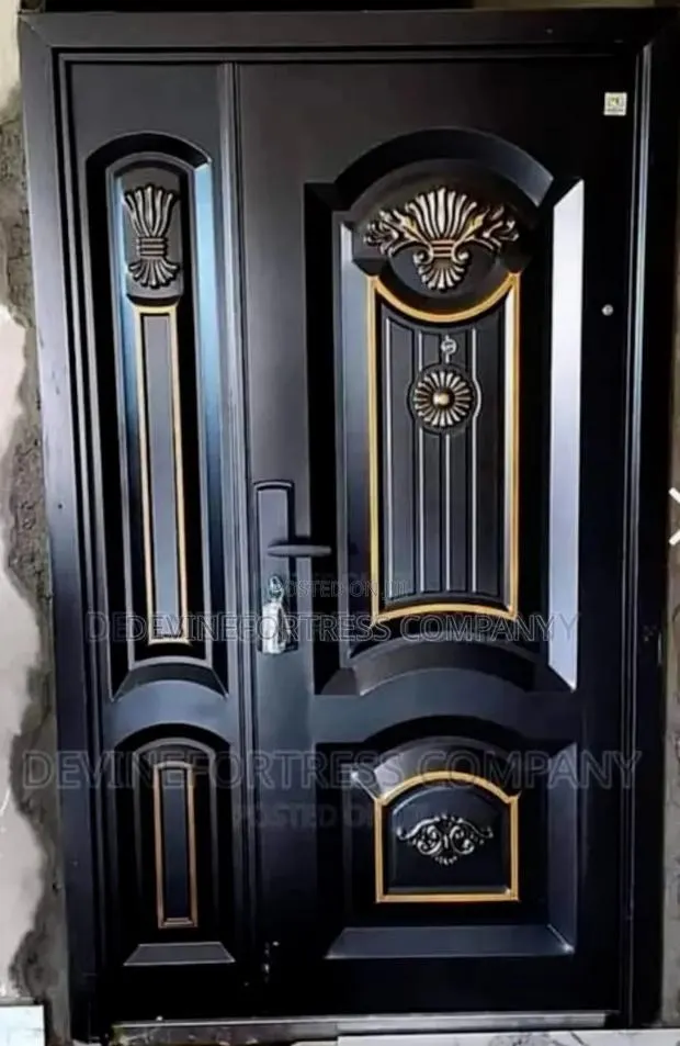 Black Crystal Anti Rust Door · Photo 1