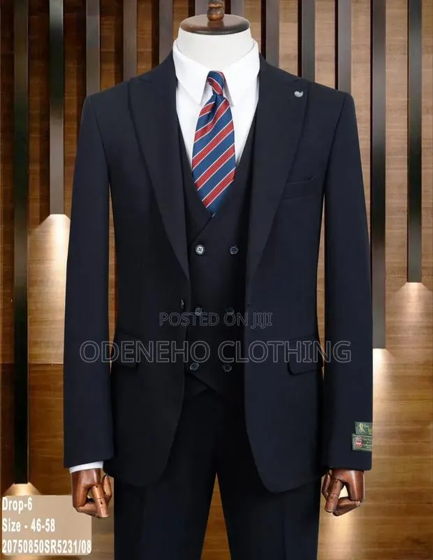 Fast Selling Three Pieces Suit for Men · Photo 1