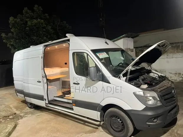 Mercedes-Benz Sprinter 2017 White · Photo 1