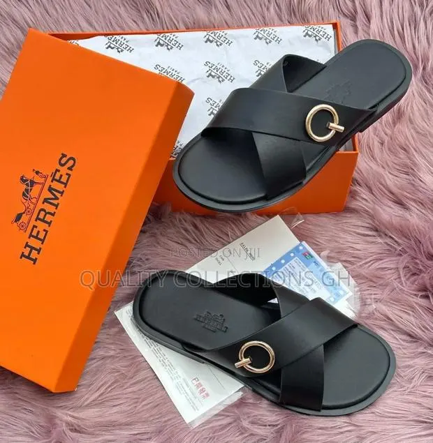 Quality Hermes Slippers · Photo 1