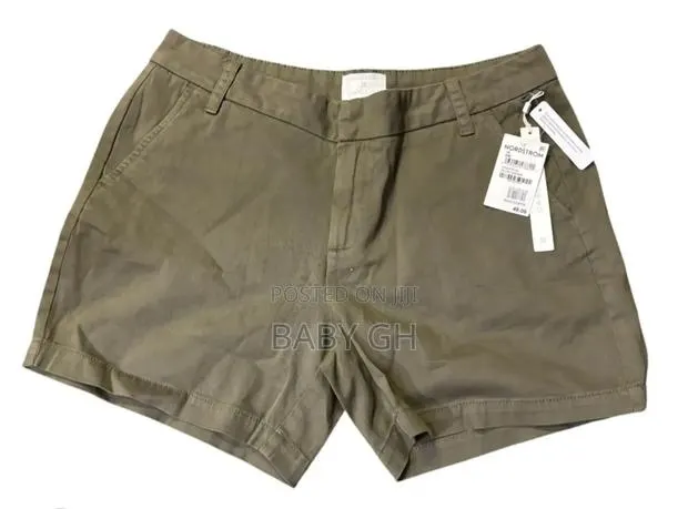 M S Kids New Green Chino Shorts · Photo 1