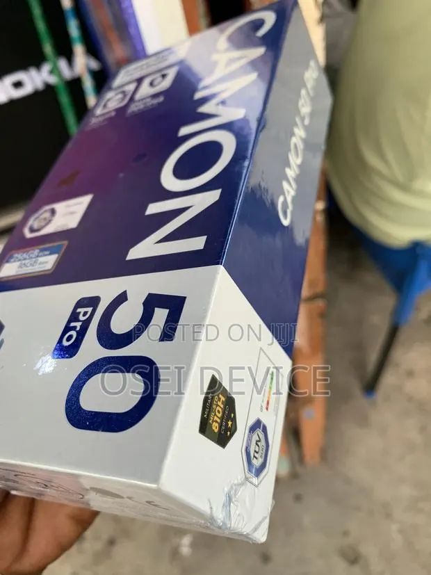 New Tecno Camon 50 Ultra 512 GB Blue · Photo 1