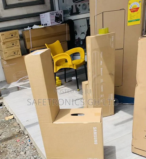 Exclusive New Samsung Hw-B450f 200w Soundbar · Photo 1