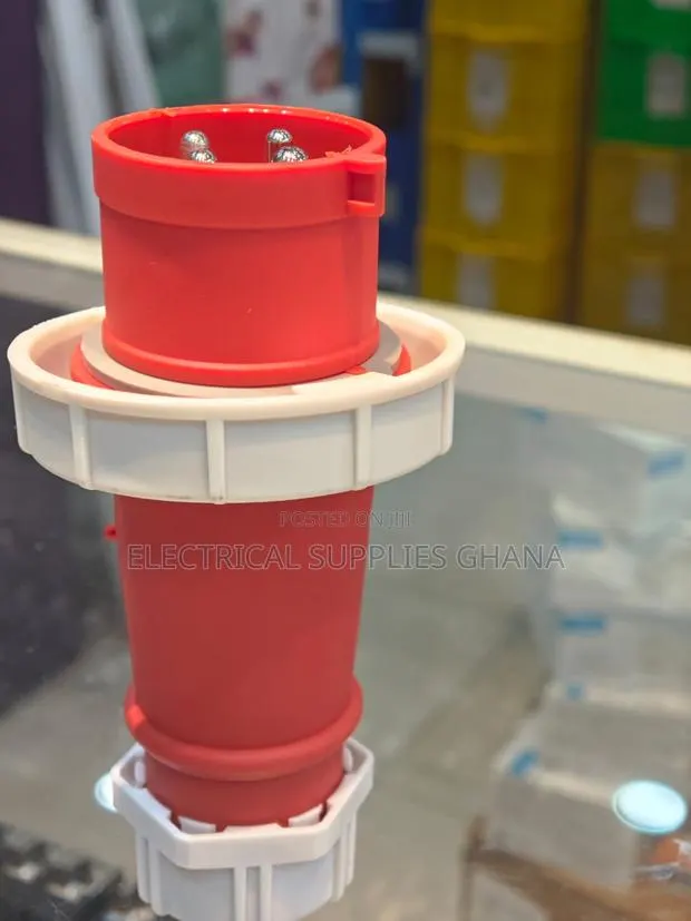 IP67 Waterproof Industrial Plug – 4 Pin 16A 380/415v 3-Phase (0142) · Photo 1
