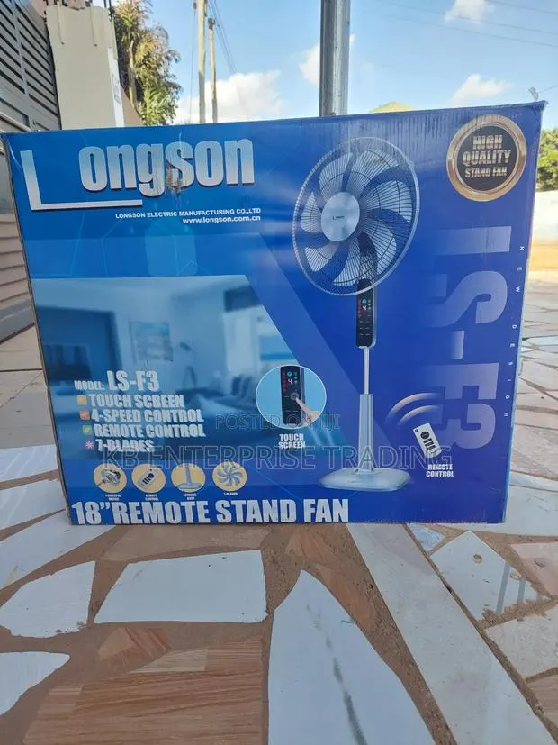 Black Longson Electric Fan With Remote · Photo 1