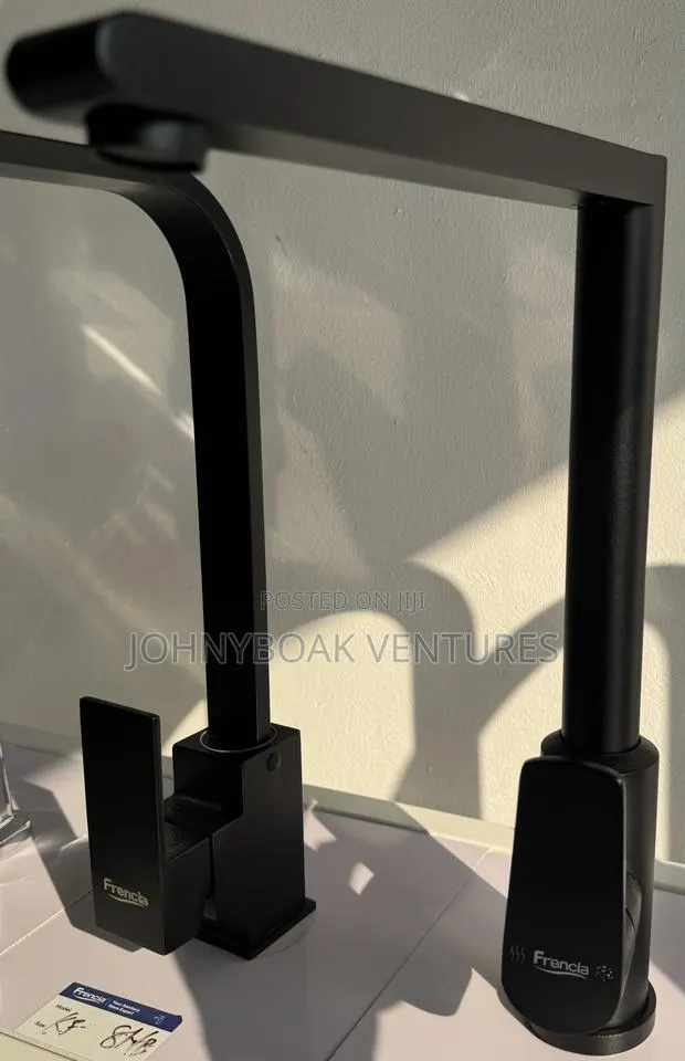 Single Sink Tap · Photo 1