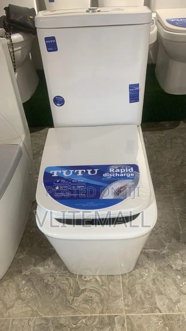 Water Closet · Photo 1