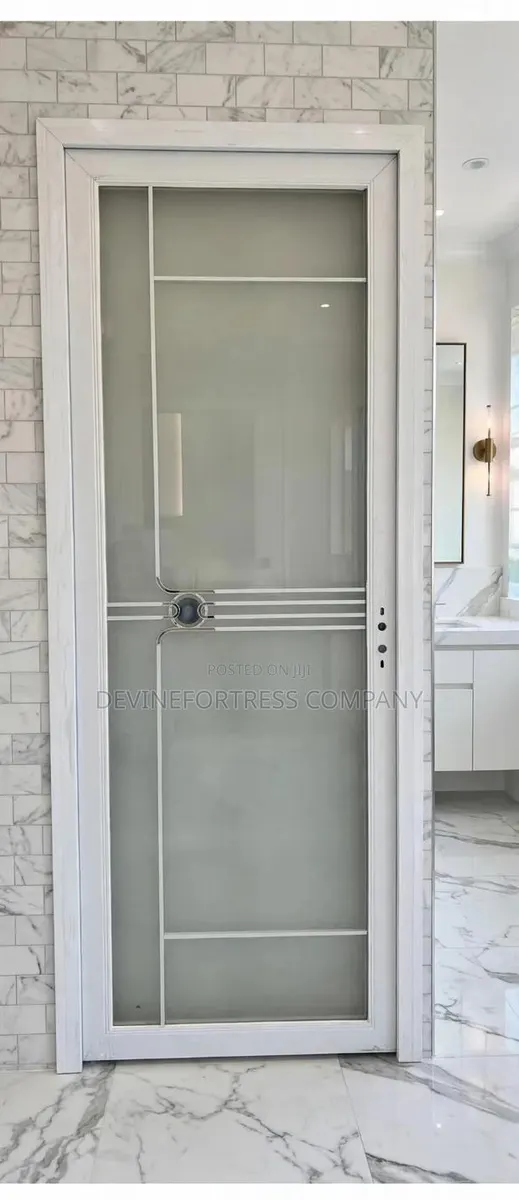 Quality Sed White Frame Double Glass Door Available · Photo 1