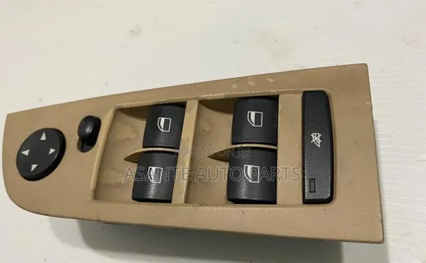 BMW E90 Power Window Switch · Photo 1