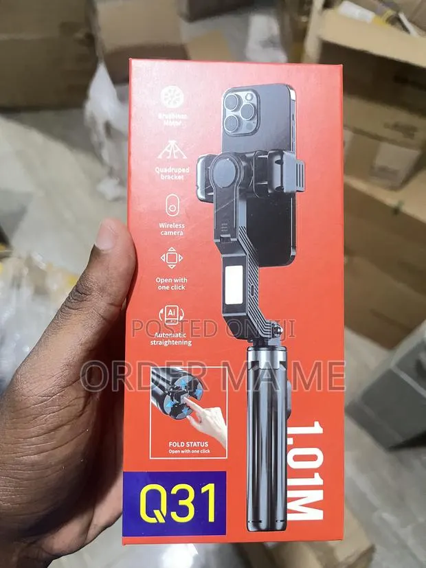 Q31 Smart Gimbal Stabilizer and Selfie Stick Quadrapod · Photo 1