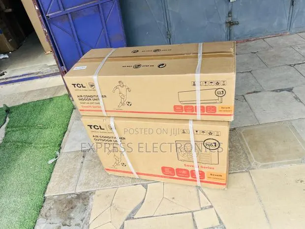 Ultra Modern Sleek White Air Conditioner Inverter TCL 2.5hp · Photo 1
