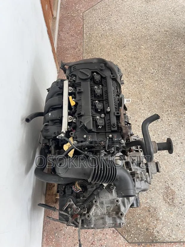 Imported 2.0 Hyundai Tucson Engine and Gearbox · Photo 1