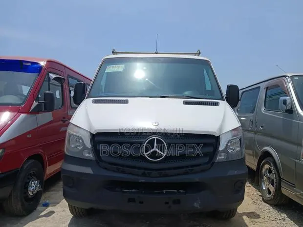 Mercedes-Benz Sprinter 2015 White · Photo 1