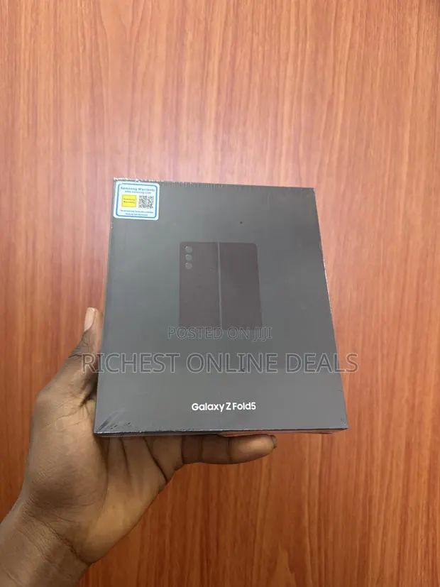 New Samsung Galaxy Z Fold 5 1 TB Black Β· Photo 1